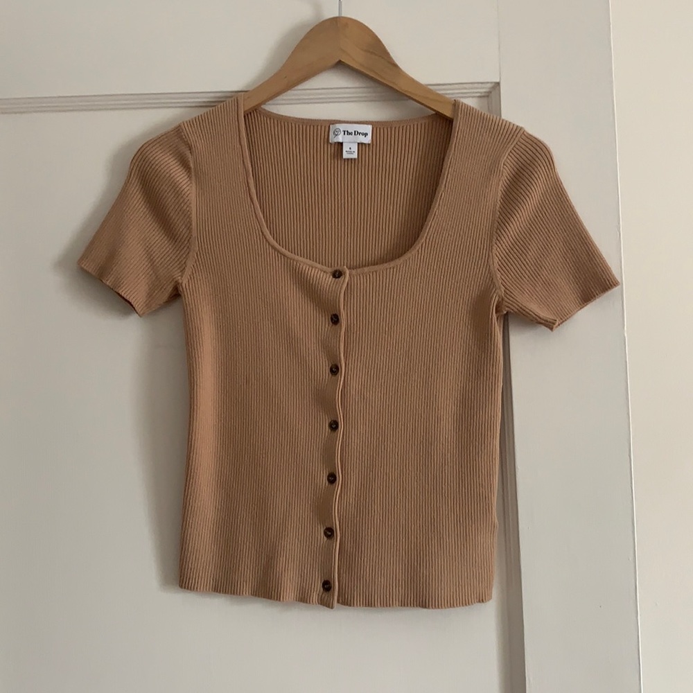Button up short sleeve top